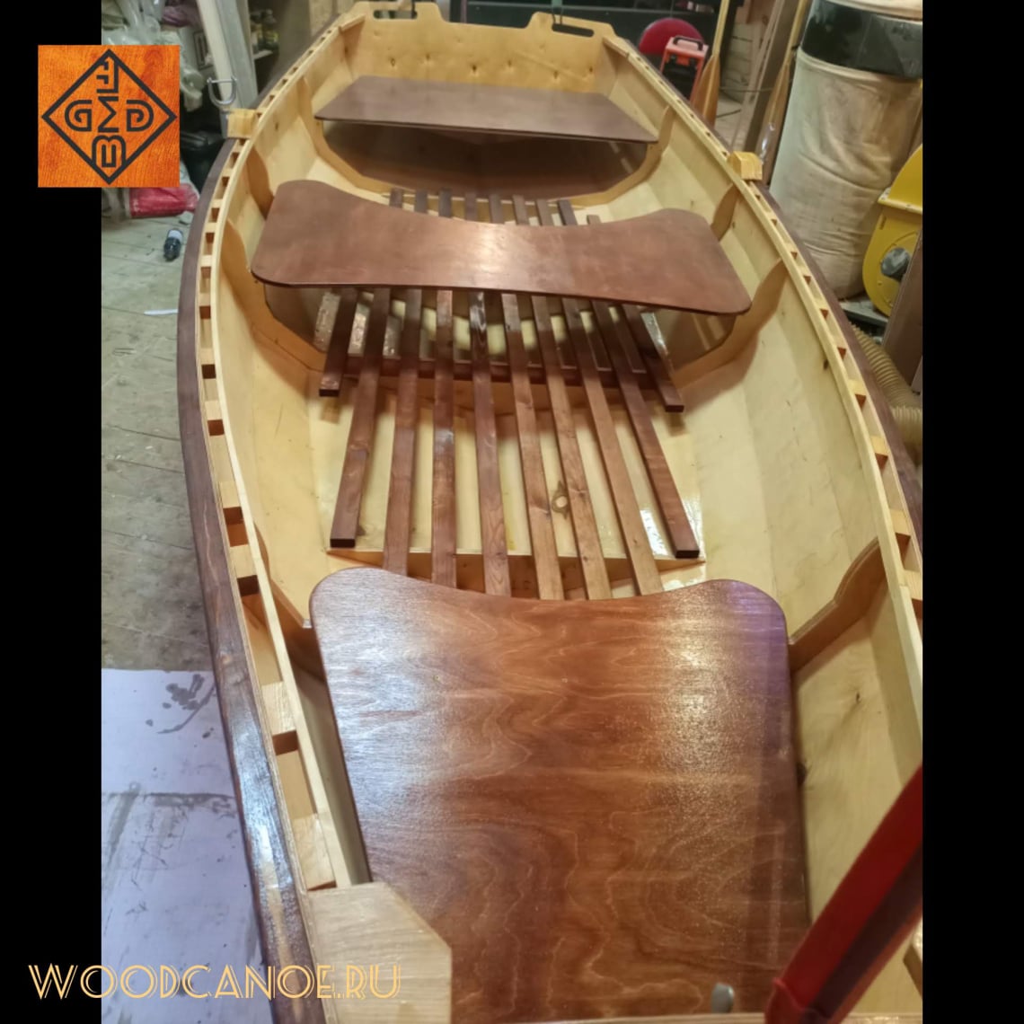 Деревянная лодка народной постройки «Щука»